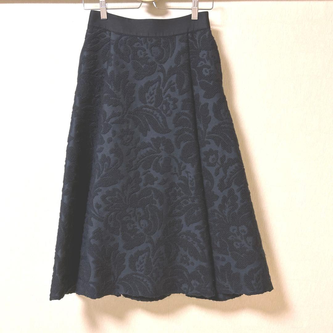エブール ebure フラワー　ジャガード　スカート　花柄　ネイビー36