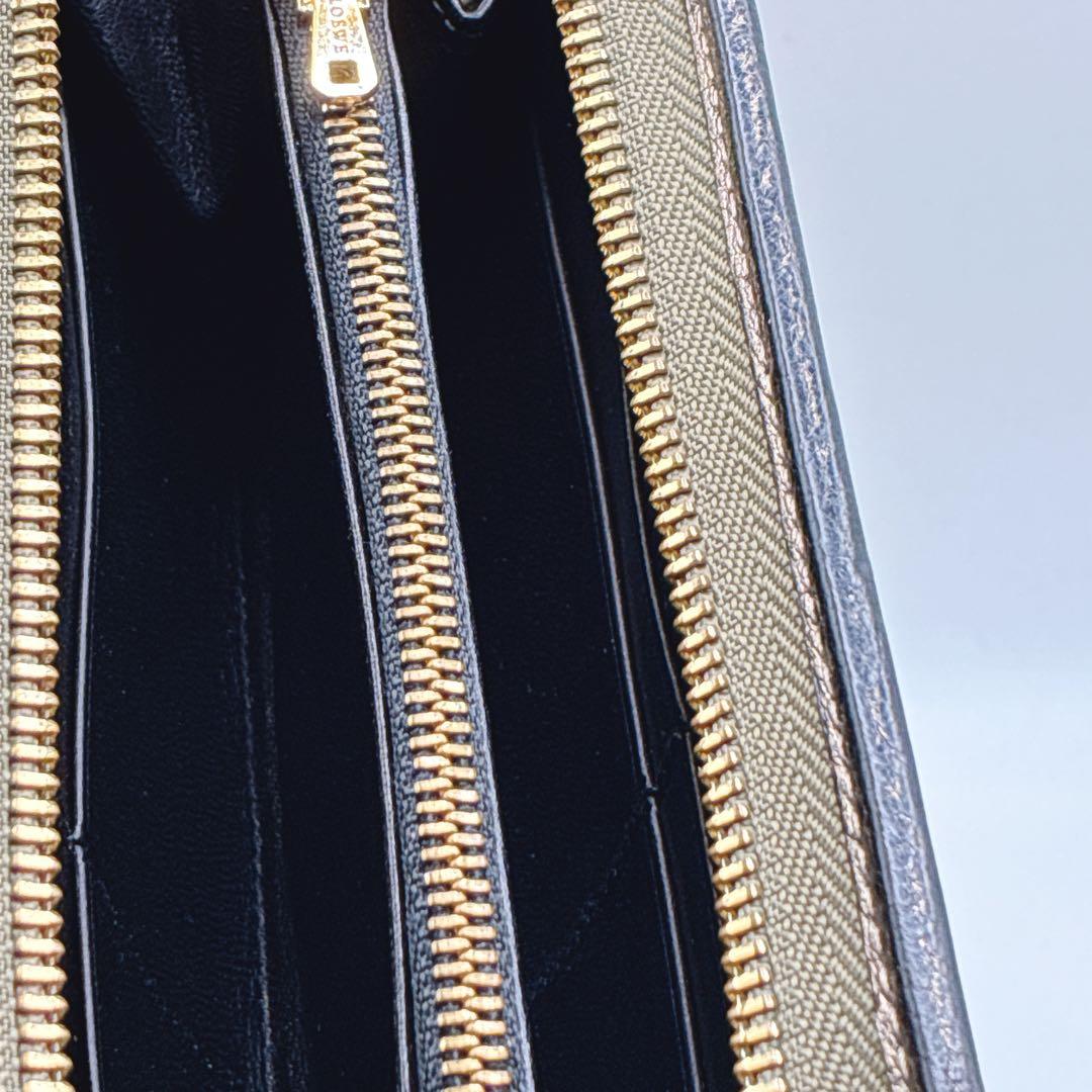 marché ⭐️ロエベ　長財布　ジップウォレット　メタリックレザー