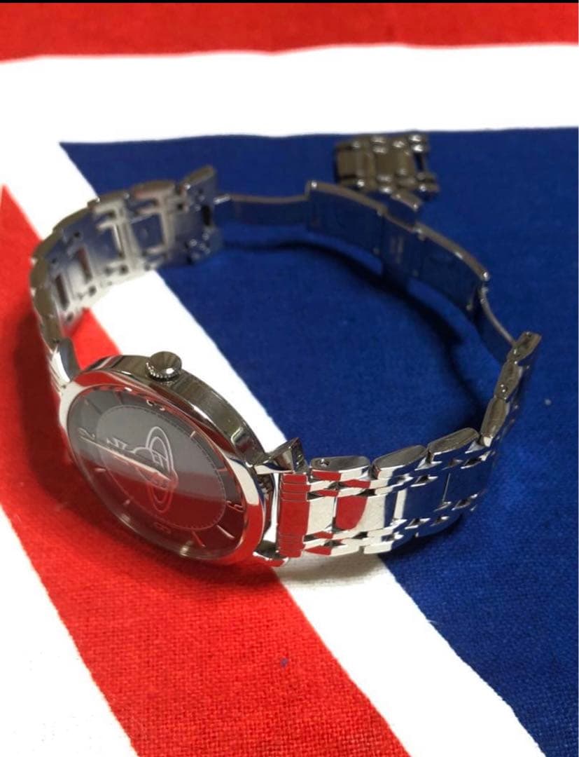 vivienne westwood オーブ柄　ブラックカラー　電池交換済