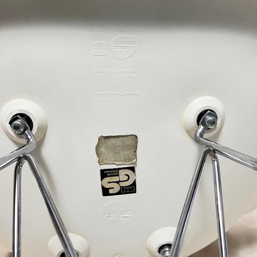 送料込み　ハーマンミラー　正規品　イームズシェルサイドチェア2脚