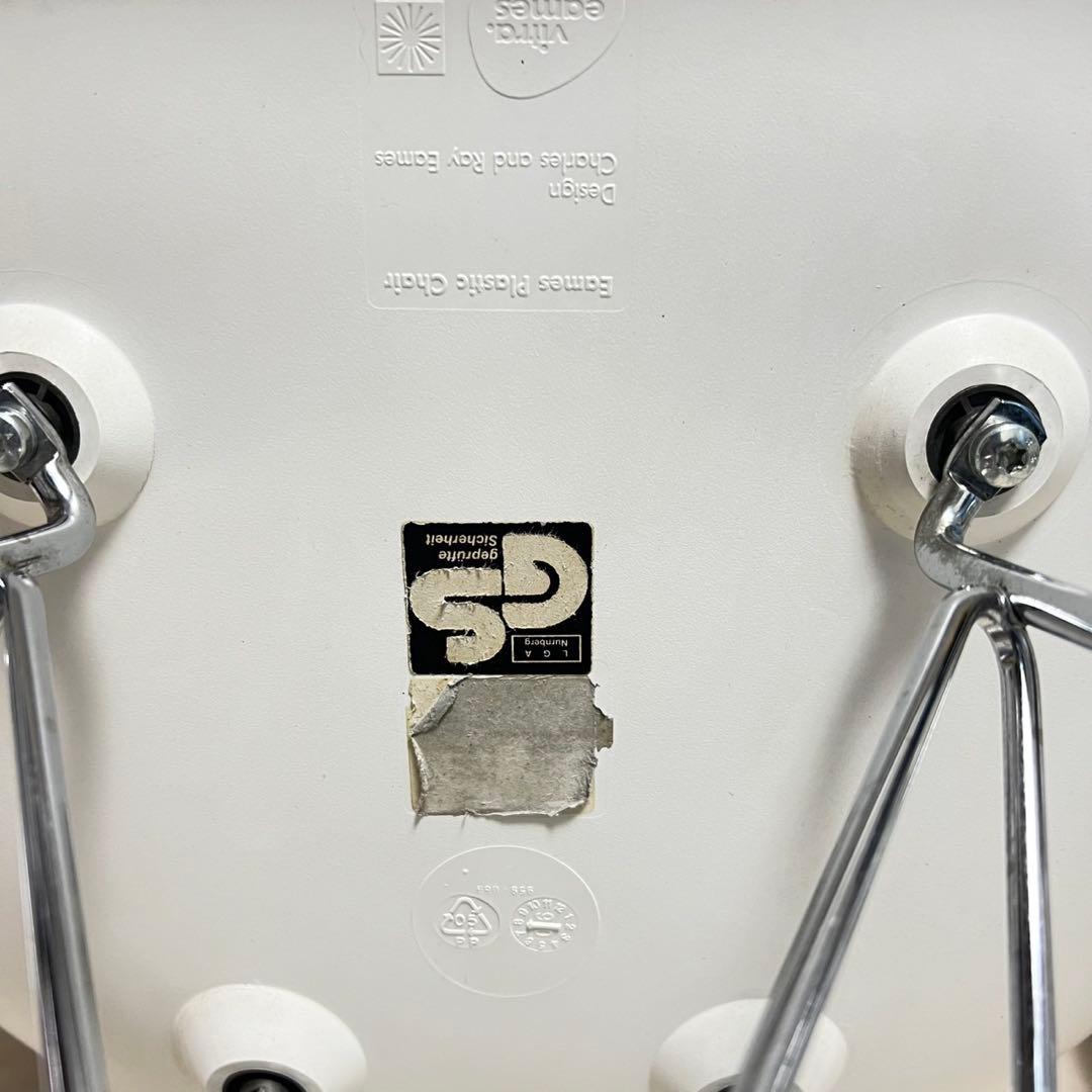 送料込み　ハーマンミラー　正規品　イームズシェルサイドチェア2脚