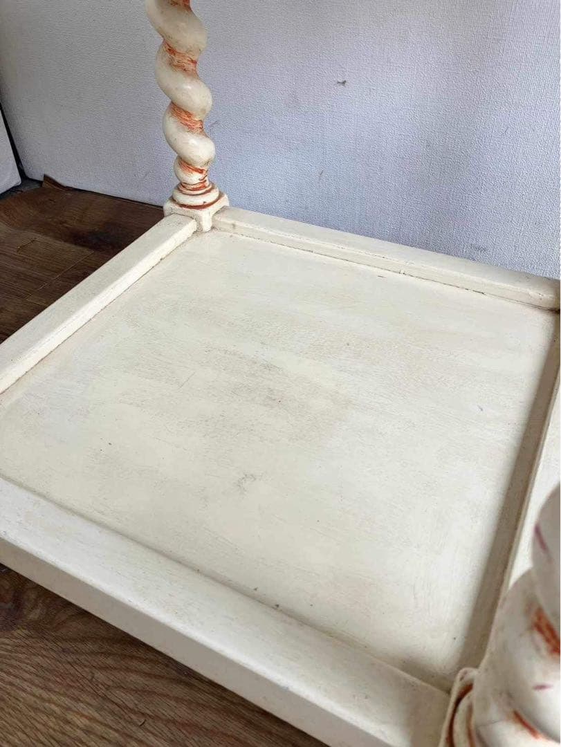 アンテーク サイドテーブル ツイスト脚 シャビーシック