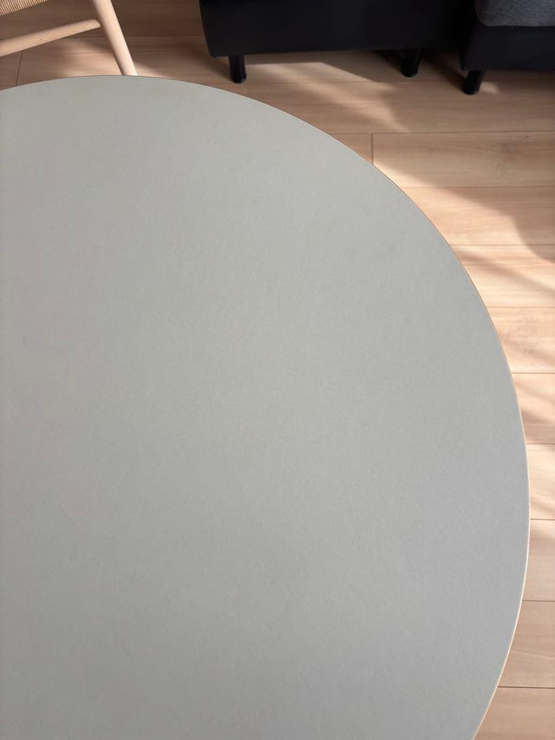 KANADEMONO カフェテーブル　リノリウム　2024年製