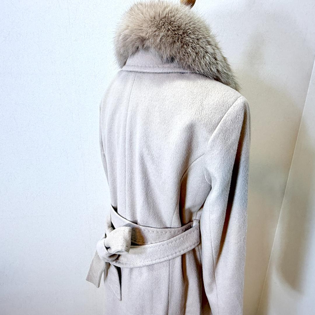 美品AKT&TMカシミヤ100ロングコートブルーフォックスファー襟ベージュ