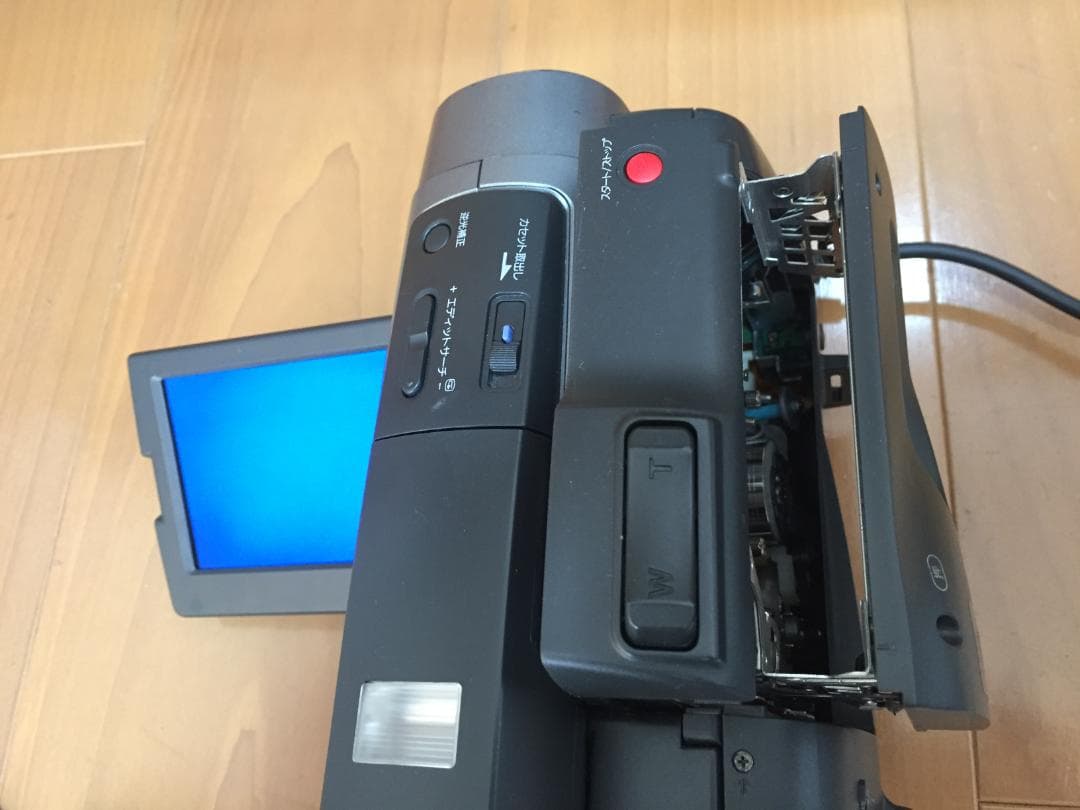 良品 撮影再生ダビングOK　SONY　CCD-TRV90　付属品あり　Hi8