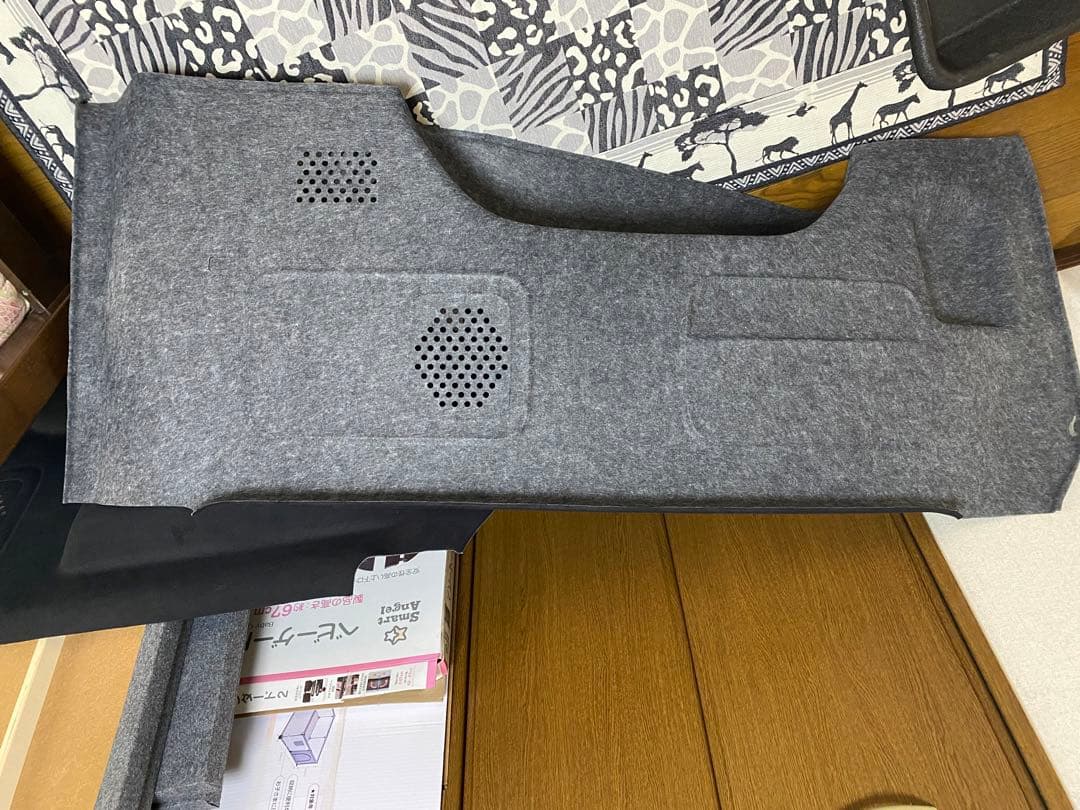 ハイエース200系　S-GL用　　ファブリックトリムカバー　　中古　　値下げなし