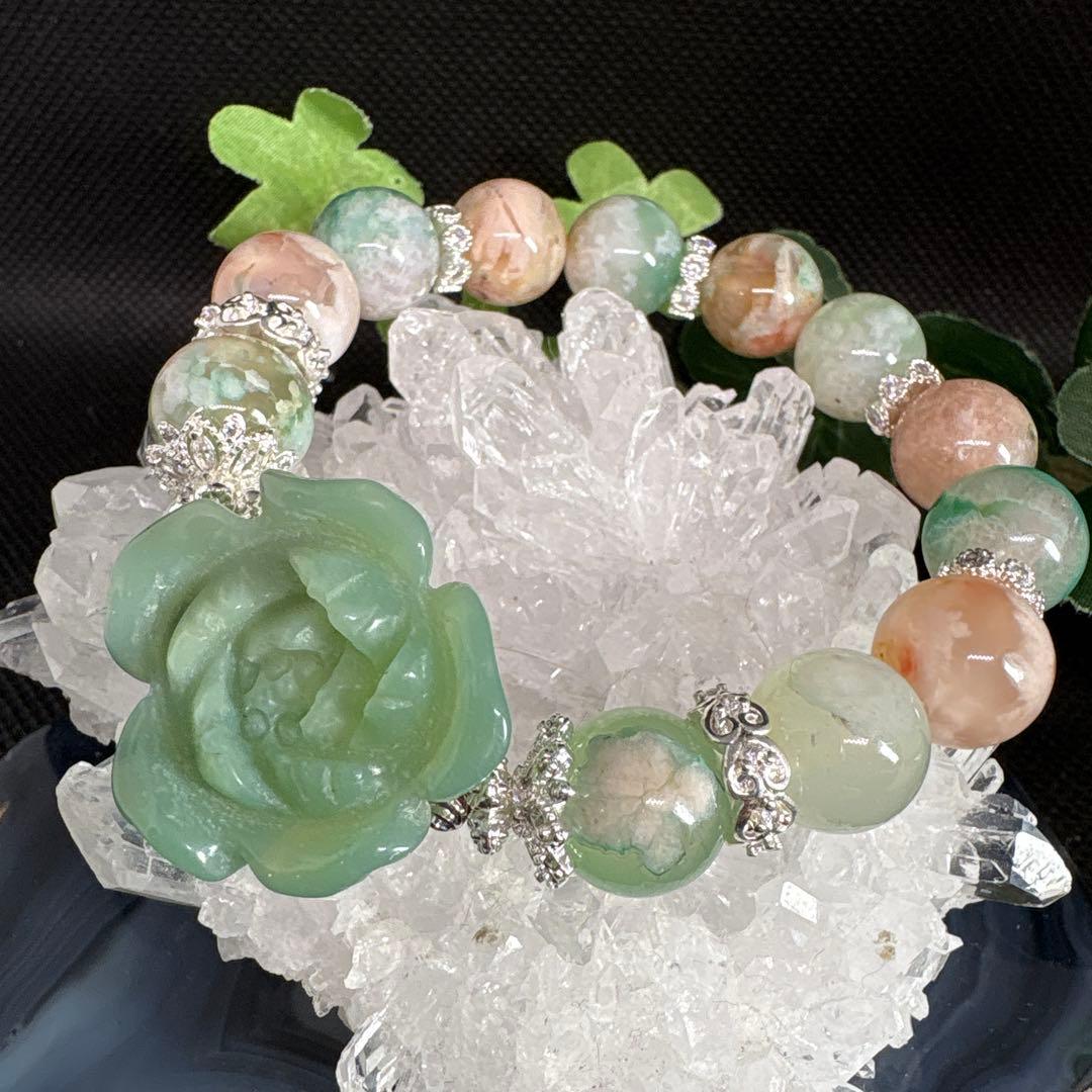 ＊みるくみるく様お取置き1/14＊【手彫り】グリーン桜瑪瑙薔薇　ブレスレット