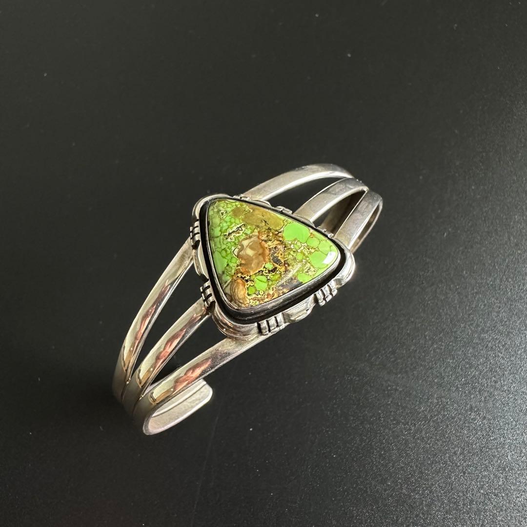 Navajo Leo Yazzie キャリコレイク ターコイズ バングル