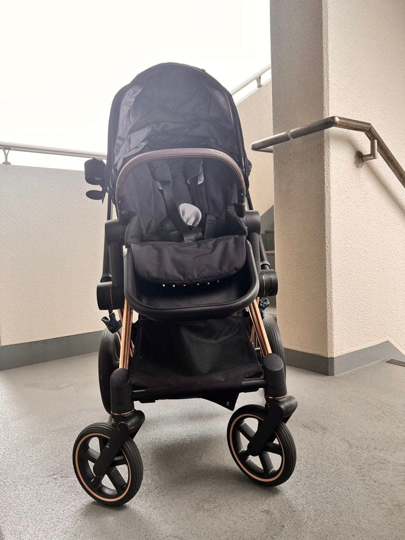 cybexブラック ベビーカー 折りたたみ機能付き