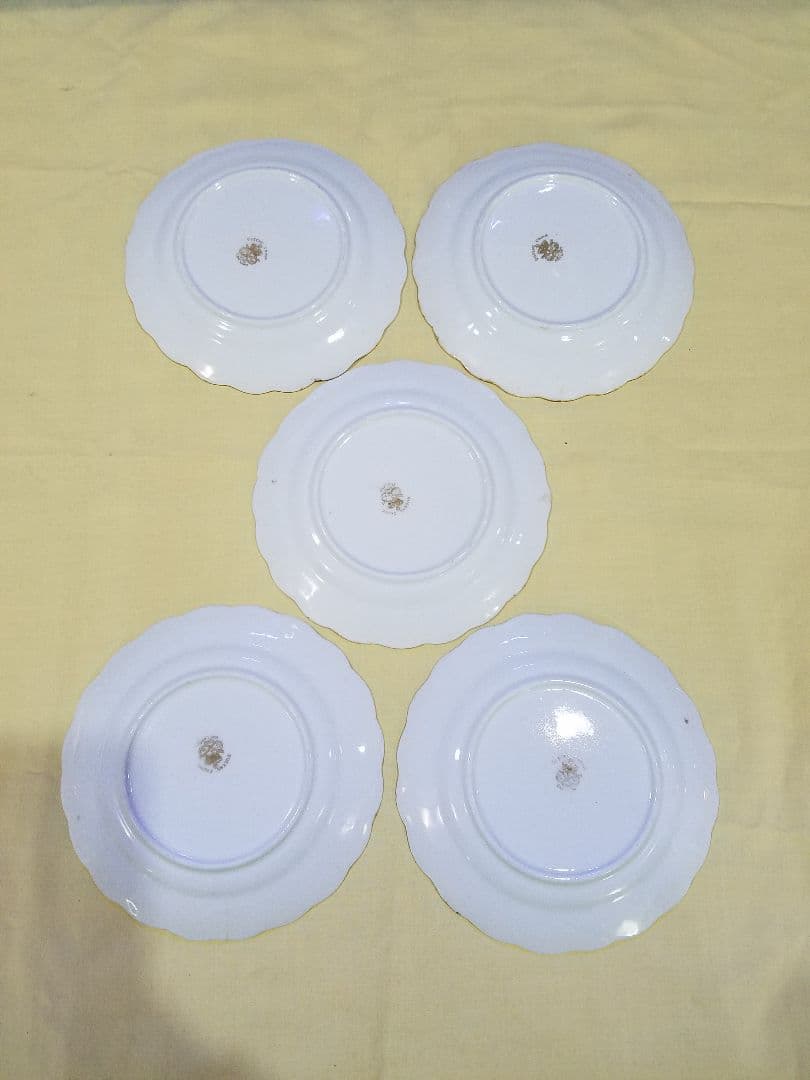 アンティークカップトリオ