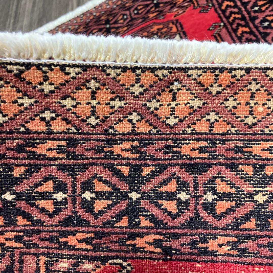 ヴィンテージ トライバルラグラグパキスタン手織り絨毯　アンテイーク絨毯ボハラ