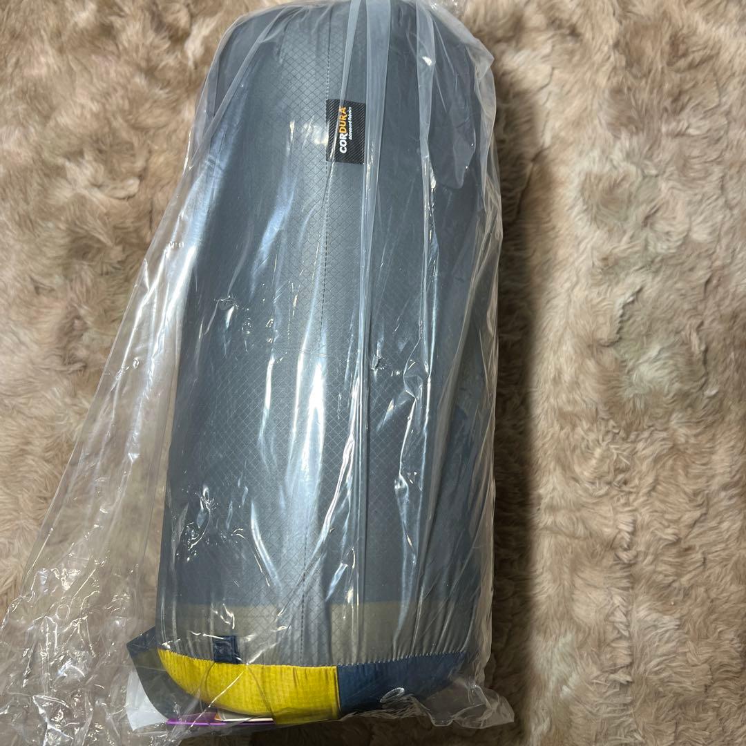 新品　イスカISUKA マミー型シュラフ エア ドライト 480 マスタード