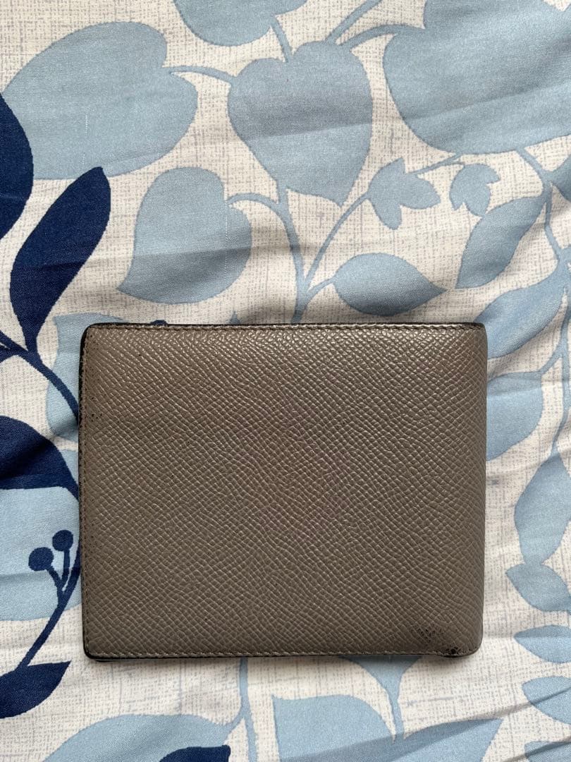 グレー レザー 二つ折り財布ブルガリ