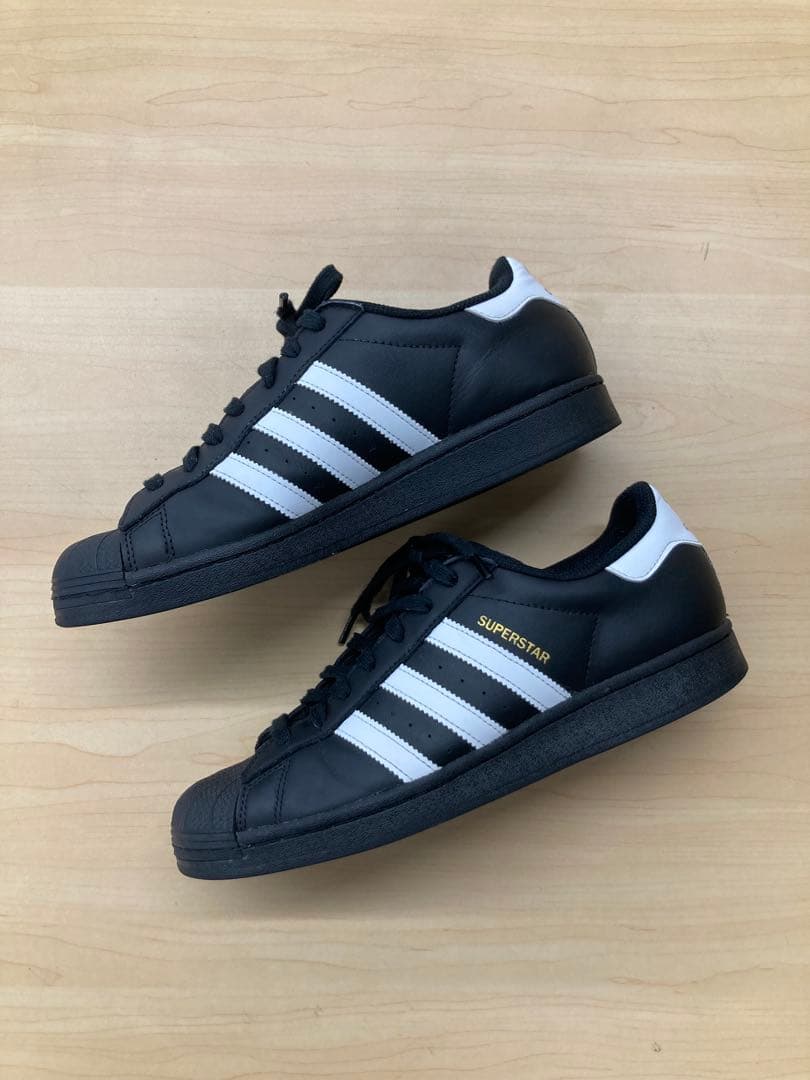 adidas SUPERSTAR ブラック/ホワイト　27cm