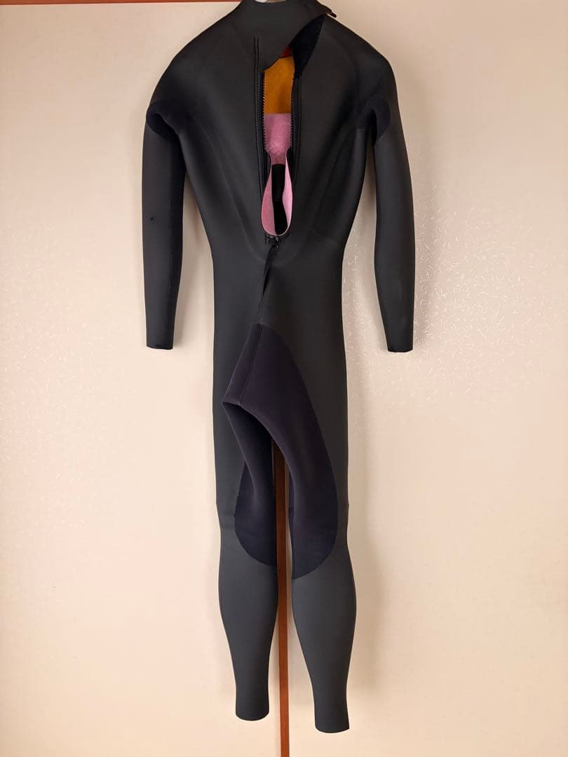 3ｍｍセミドライ/バックジップ【カール起毛素材】