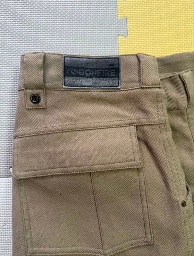 VOLCOM ボルコム上・BONFIREボンファイア下　ジャケット・パンツセット