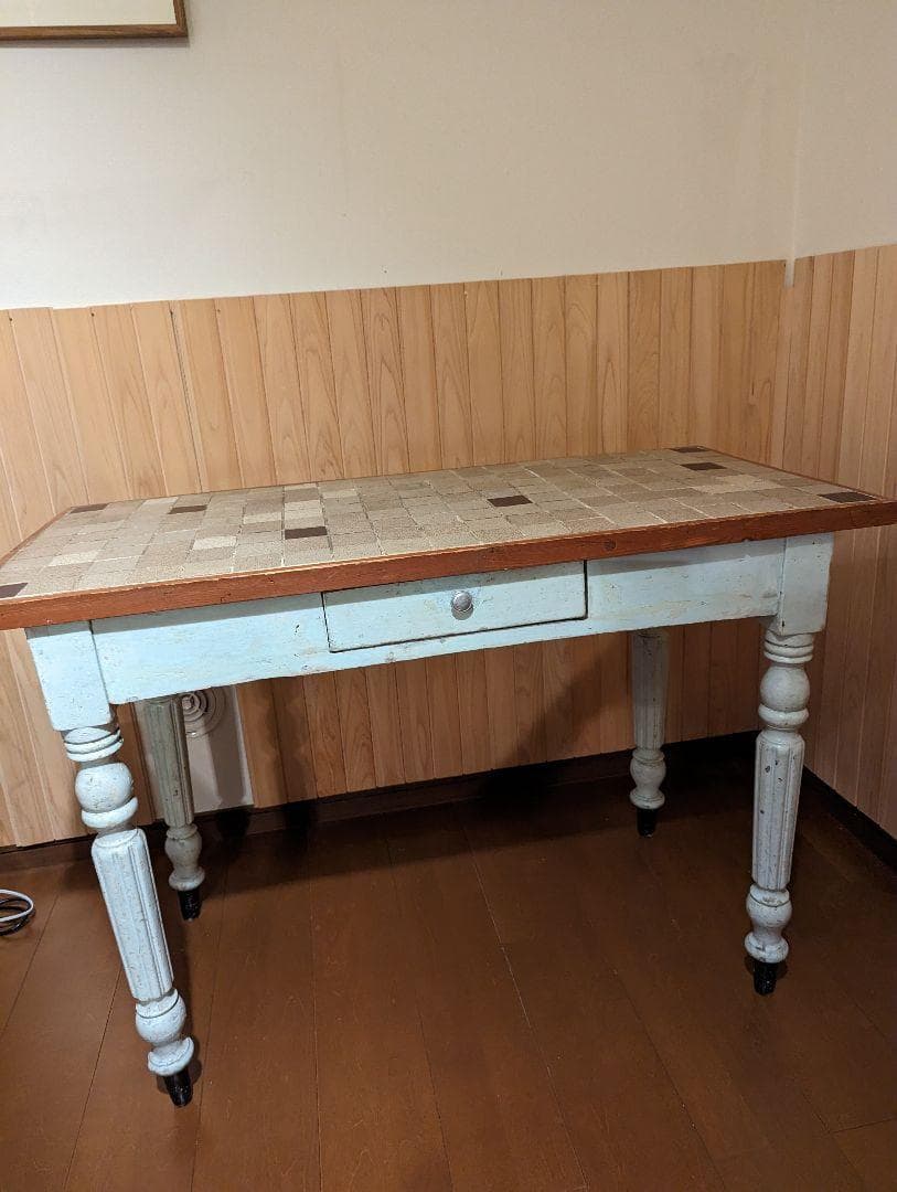 ブロカント　テーブル　タイルトップ