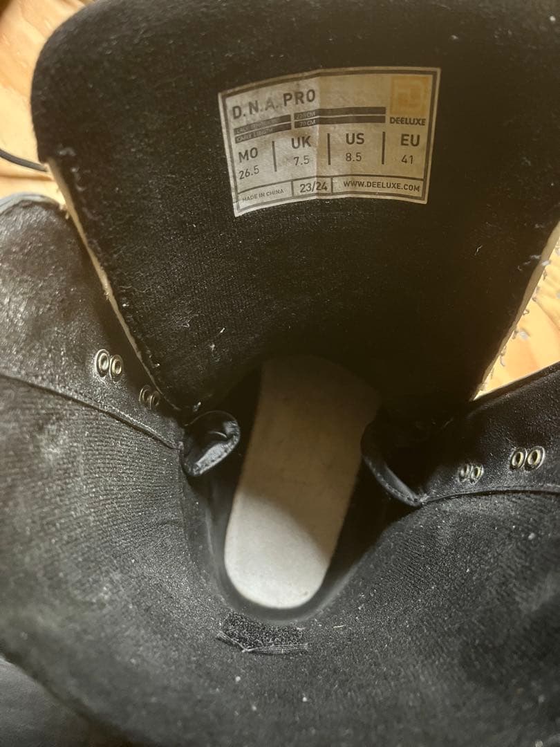 【最終値下げ】DEELUXE DNA PRO 23-24モデル26.5cm