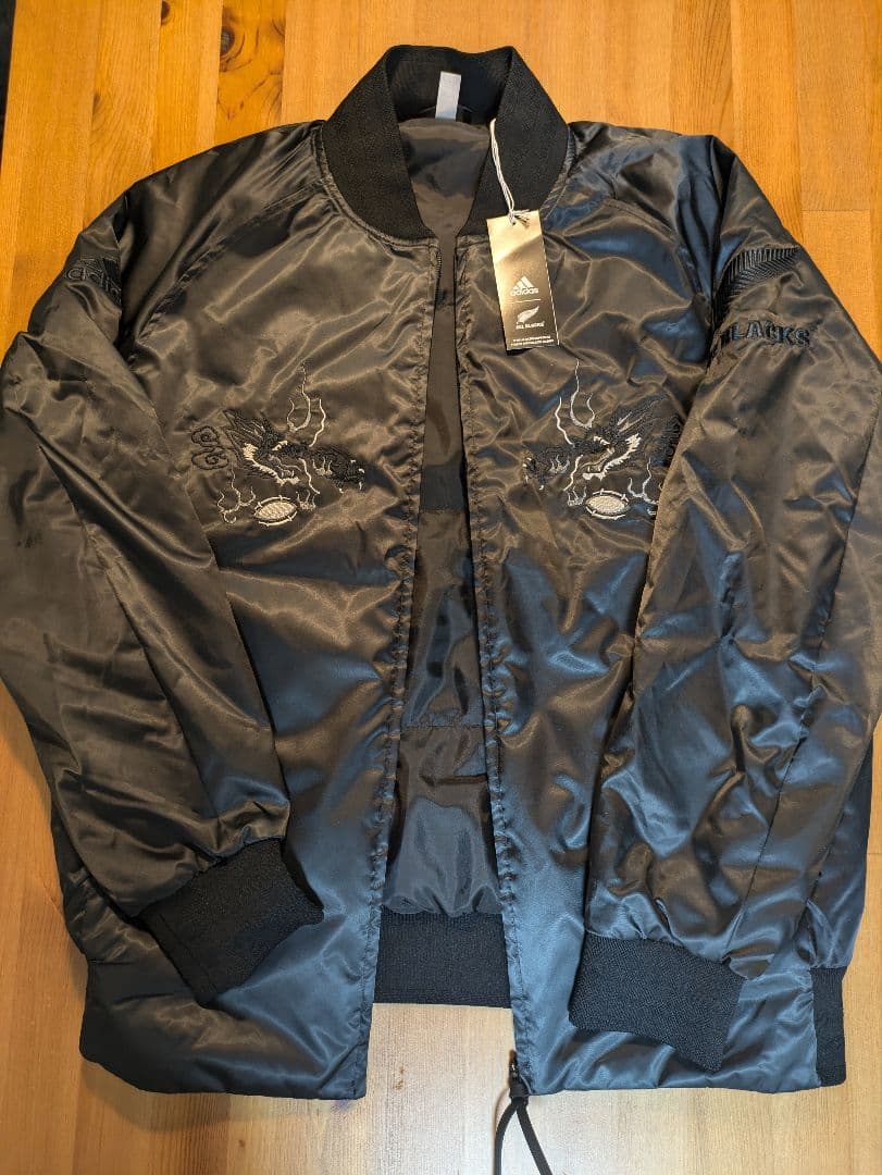 新品未使用★adidas ALL BLACKS スカジャン