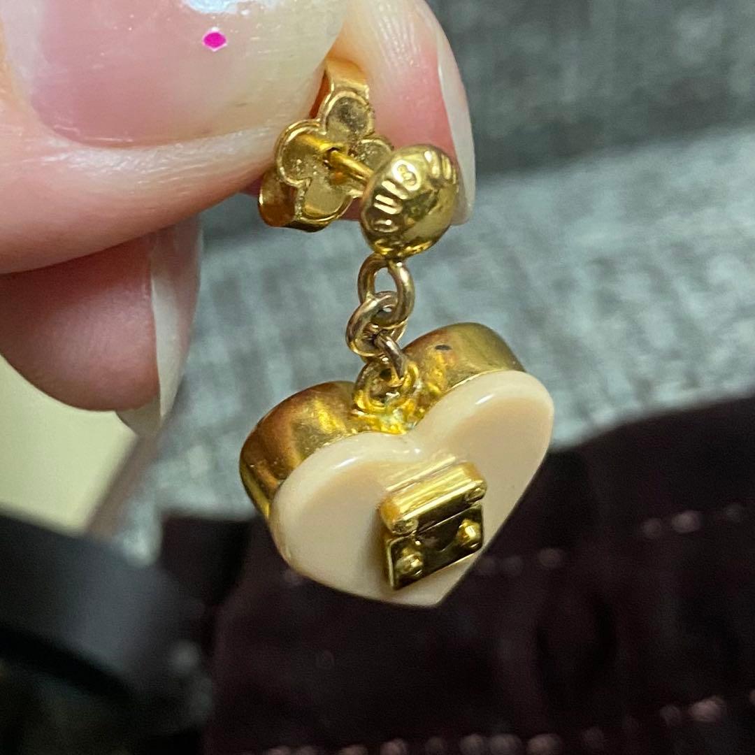 ルイヴィトン LOUIS VITTON ブックルドレイユ ロックミー ピアス