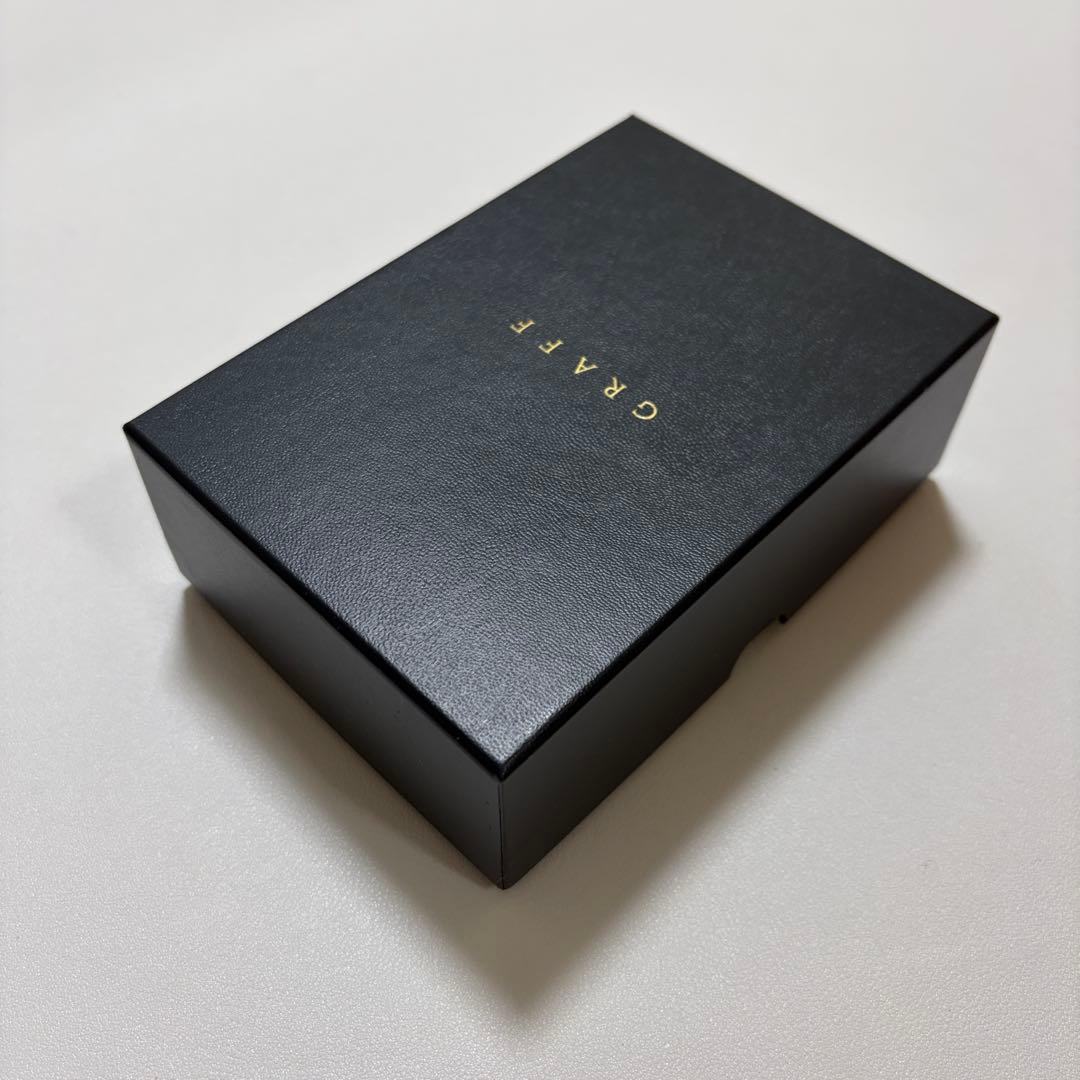 美品　グラフ　ピアス　ケース　空箱　レザー