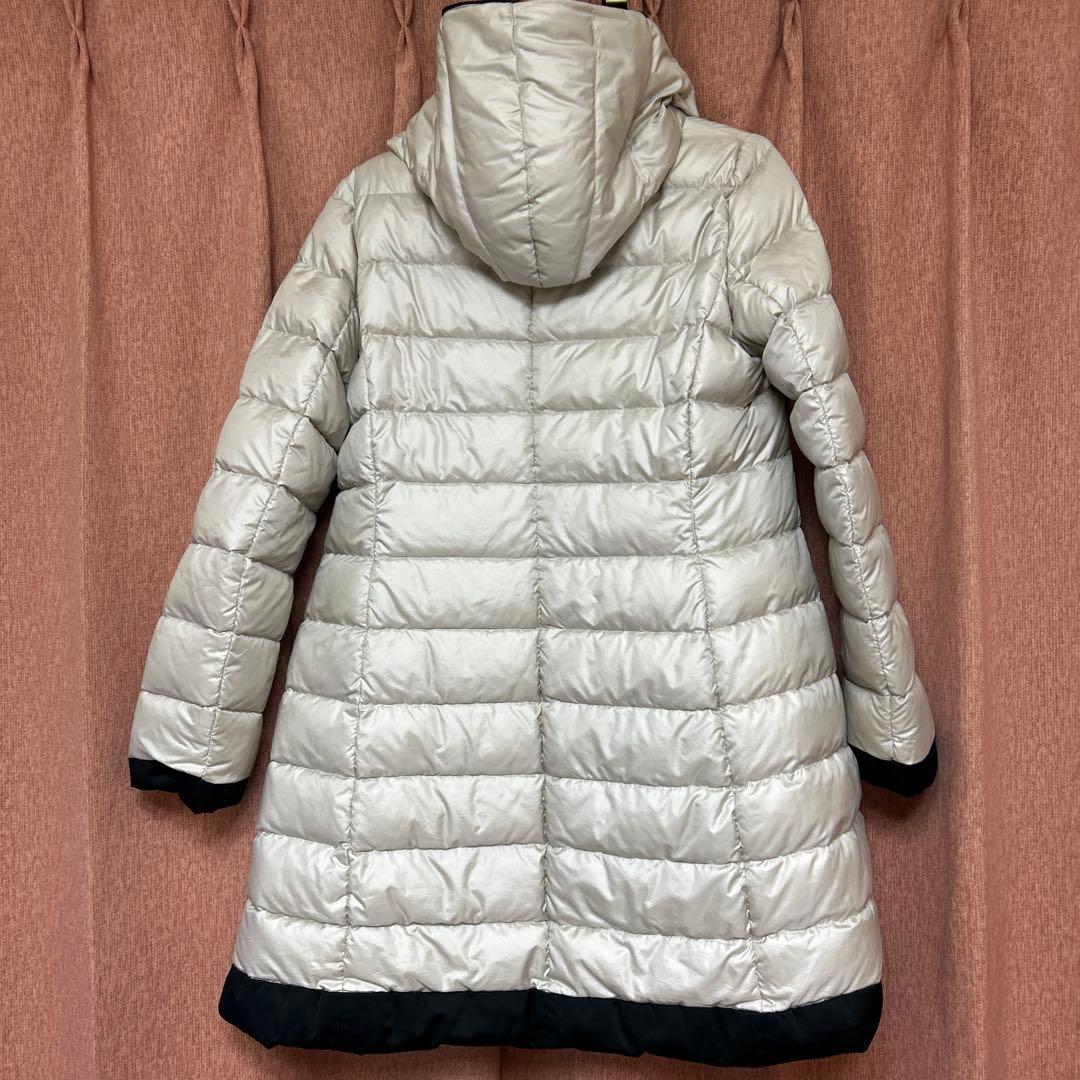 ウィークエンドマックスマーラバイカラーリバーシブルダウンコート