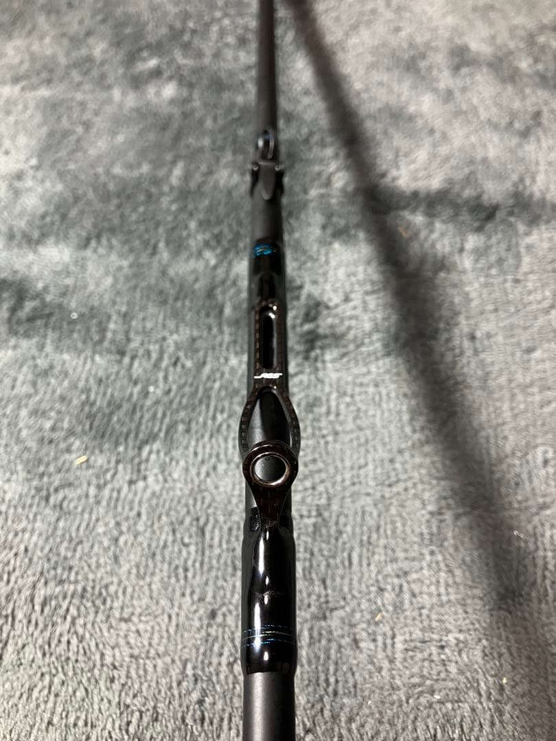 エメラルダス　Air 85MLM IL(インターライン) ロッドケース付き