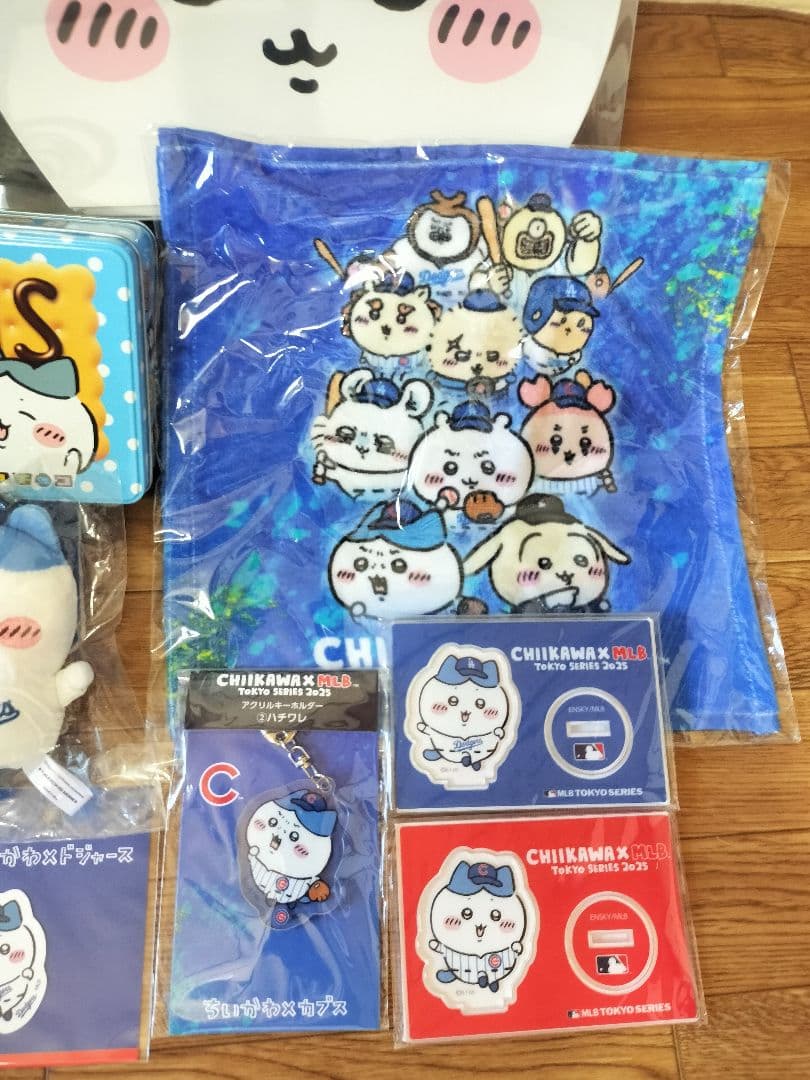 ●　ちいかわグッズ詰め合わせ　まとめ売り　新品未開封　ハチワレ　ポプバ