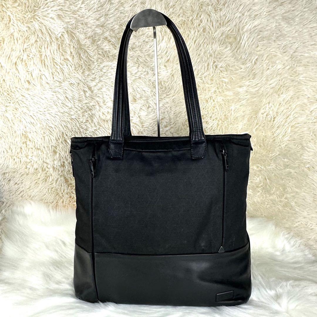 入手困難✨ TUMI TAHOE サセックストート ビジネス 肩掛け A4対応