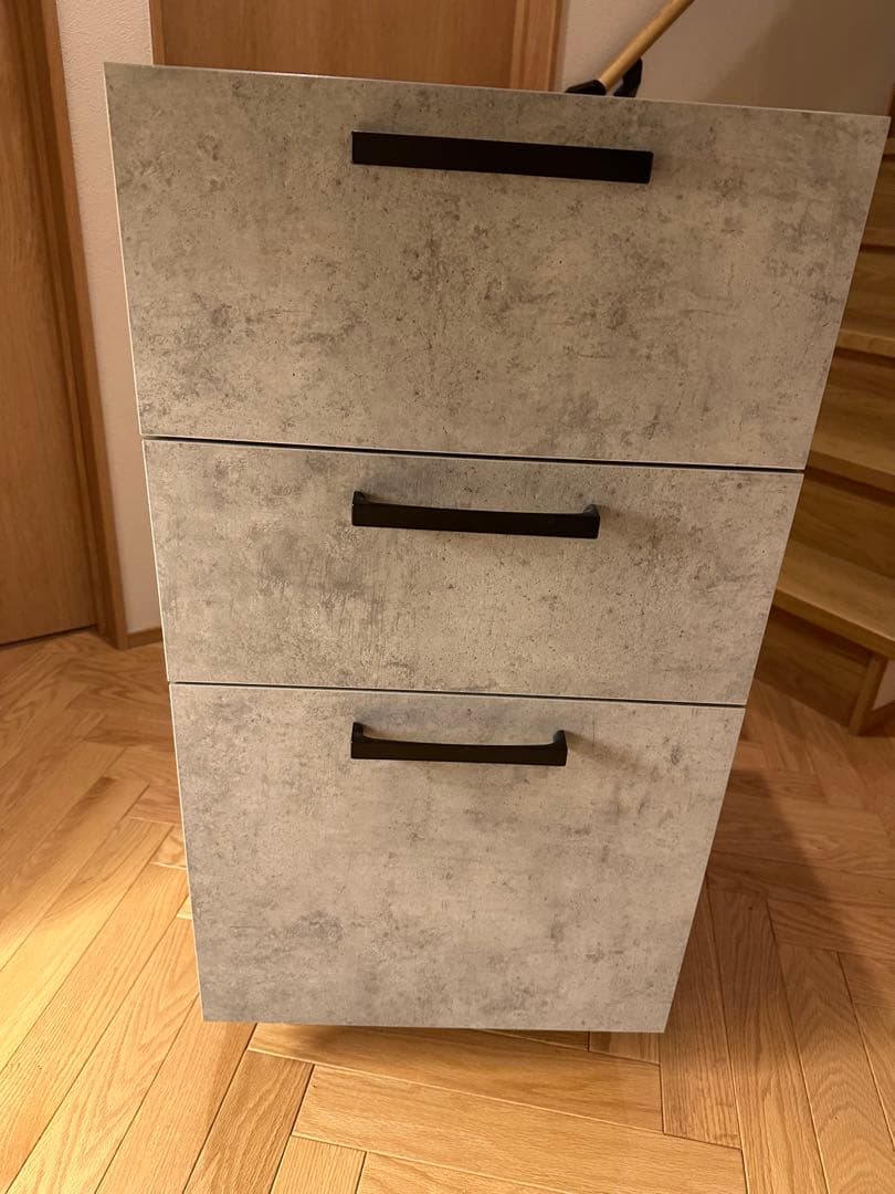 キッチンハウス　kitchenhouse 棚　キャビネット　ピアノベトン