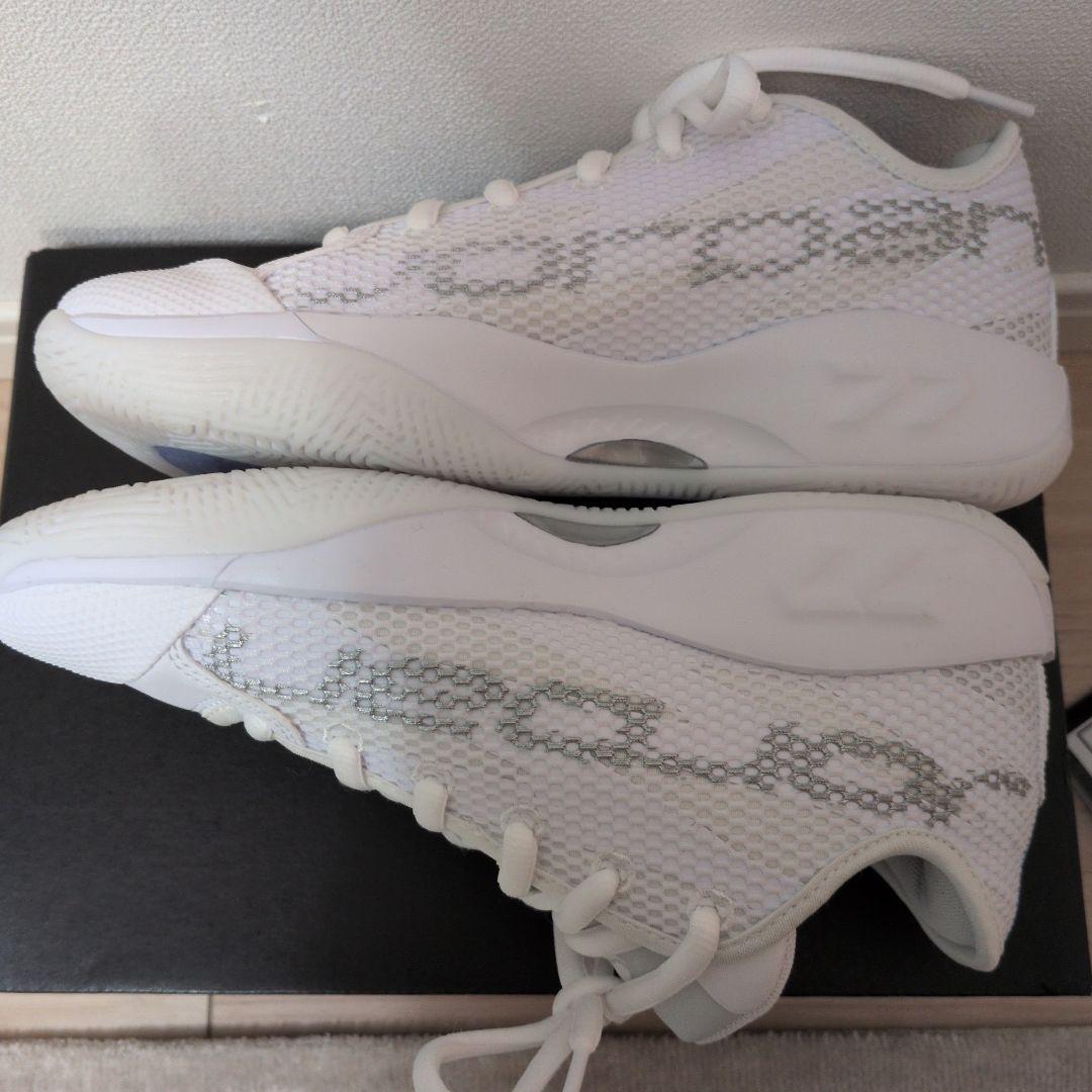 美品★最新モデル ナイキ ルカ77PF 24cm