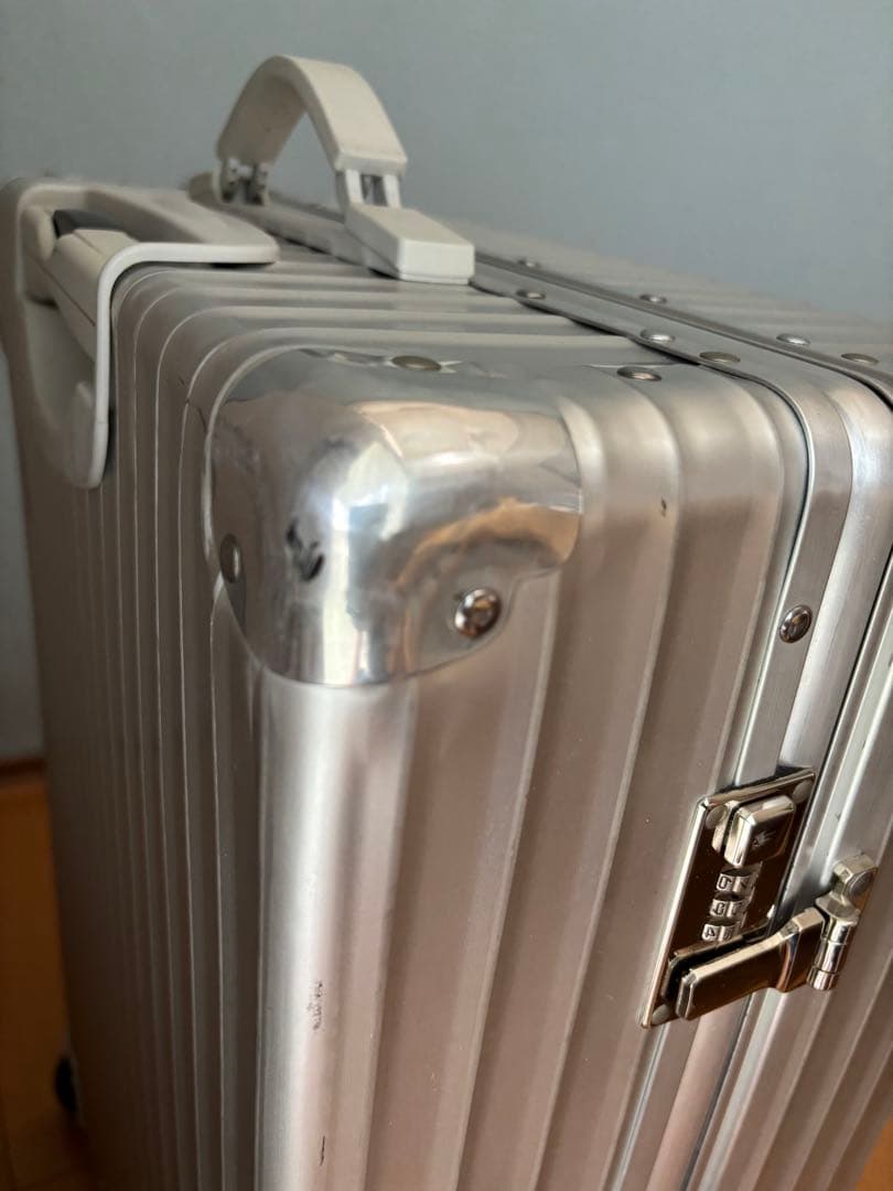 RIMOWA リモワ　クラシックフライト　キャリーケース　旅行カバン　82Ｌ