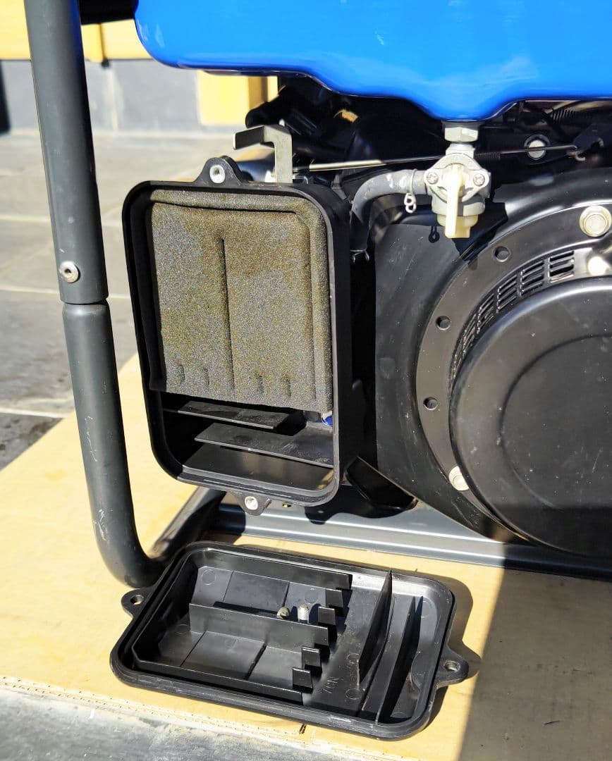 ヤマハ発電機 EF23H 60Hz　 　引き取り限定