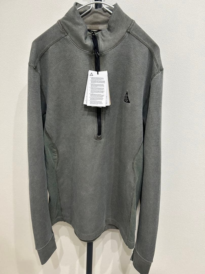 NIKE ACG サーマル ワッフル ハーフジップ