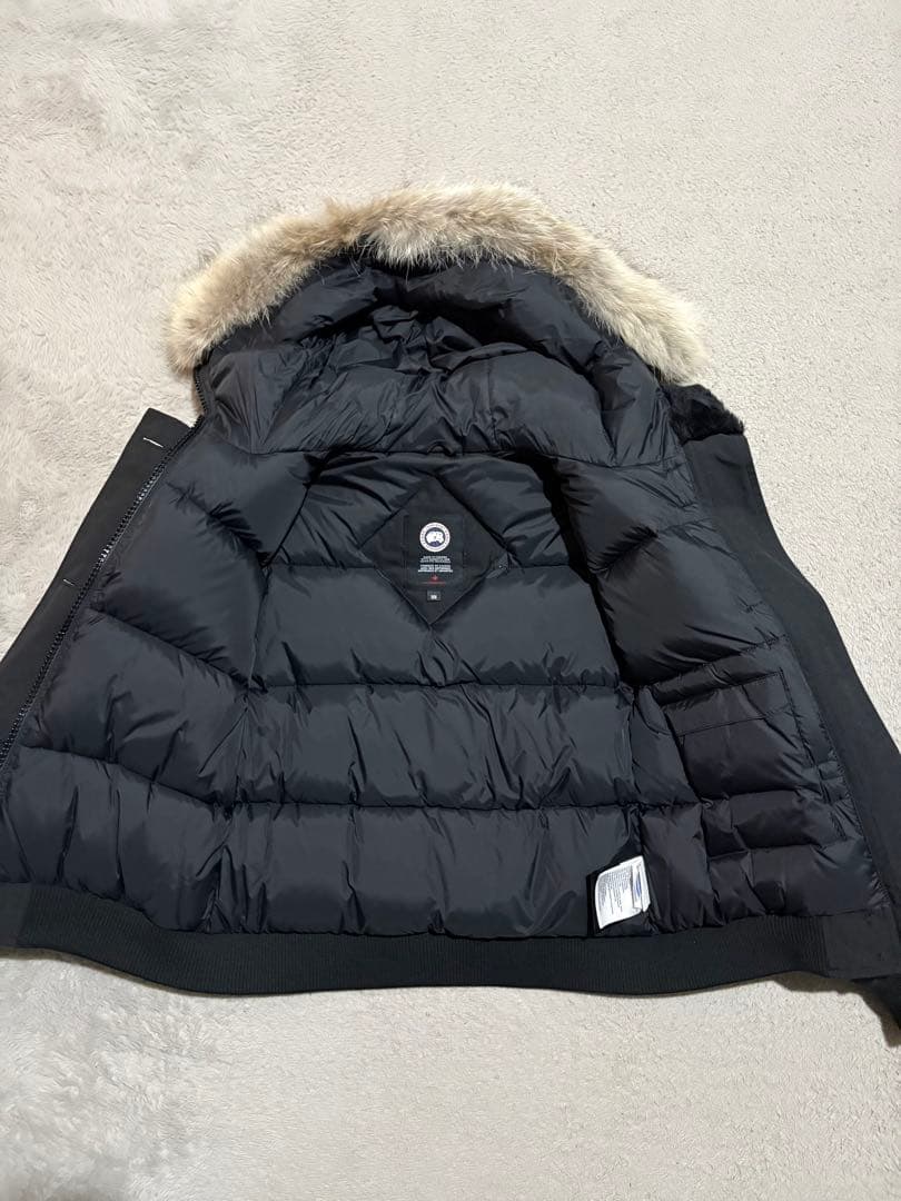 カナダグース ラブラドールボンバー ショートダウン ブラック ファー付き 美品