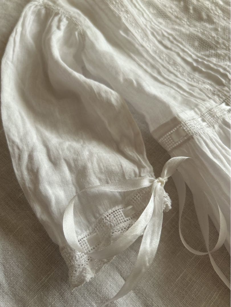 ✲*フランス・フレンチアンティーク　ベビードレス・ドールドレス　チャーチ　レース