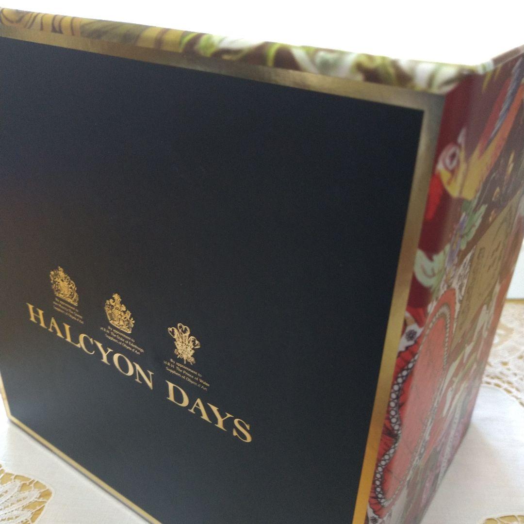 新品 英国ハルシオンデイズ エリザベス女王陛下万歳 ティーフォーワン