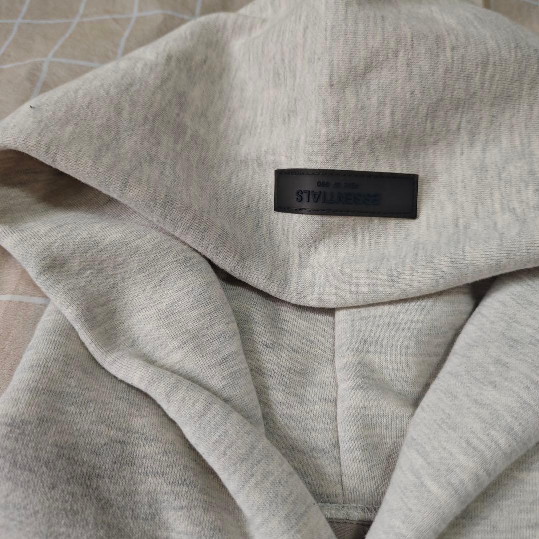 ESSENTIALS FEAR OF GOD パーカー 男女兼用 Sサイズ