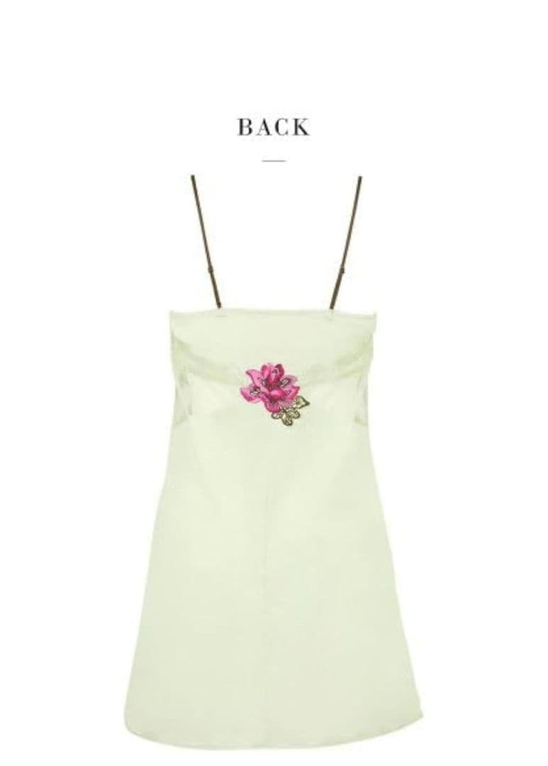 サルート　スリップM