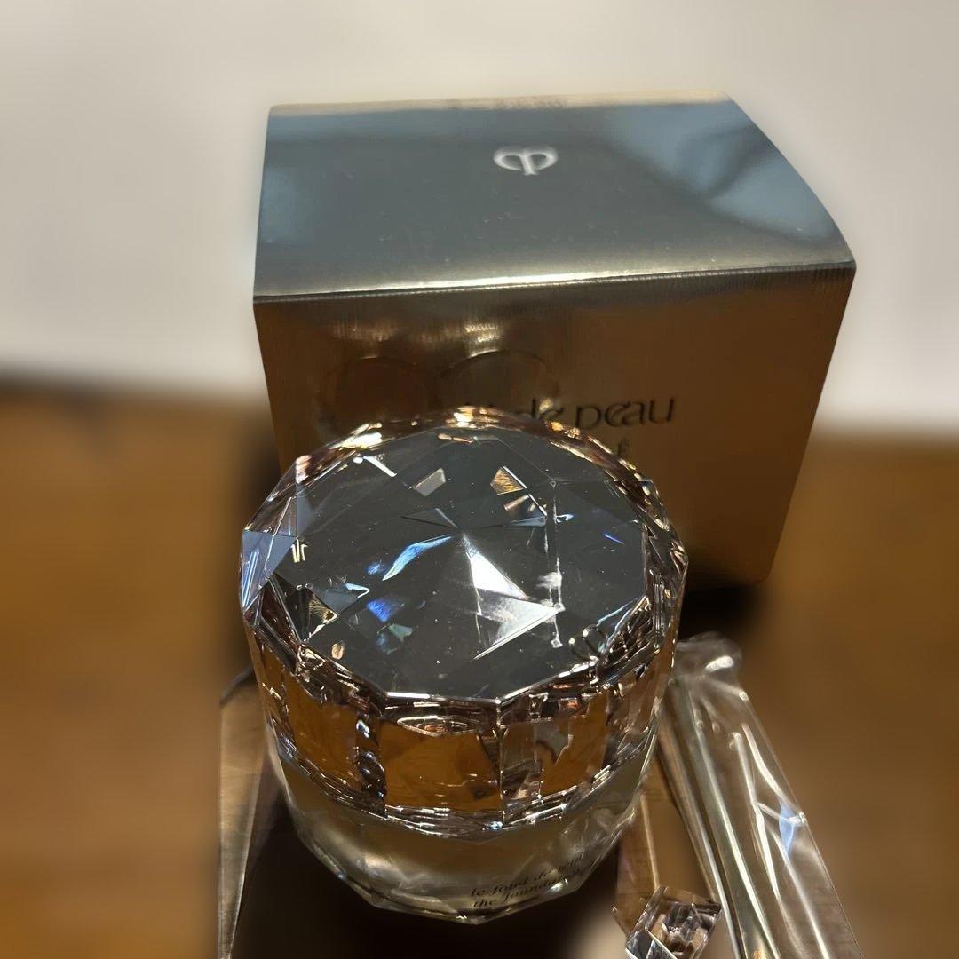 【新品未使用極美品】クレドポーボーテ　ルフォンドゥタンオークル30