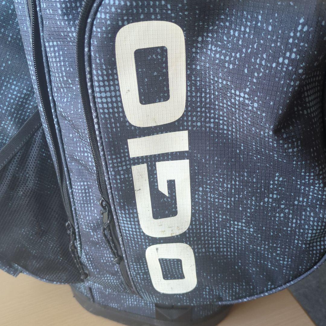 オジオ　ゴルフバック