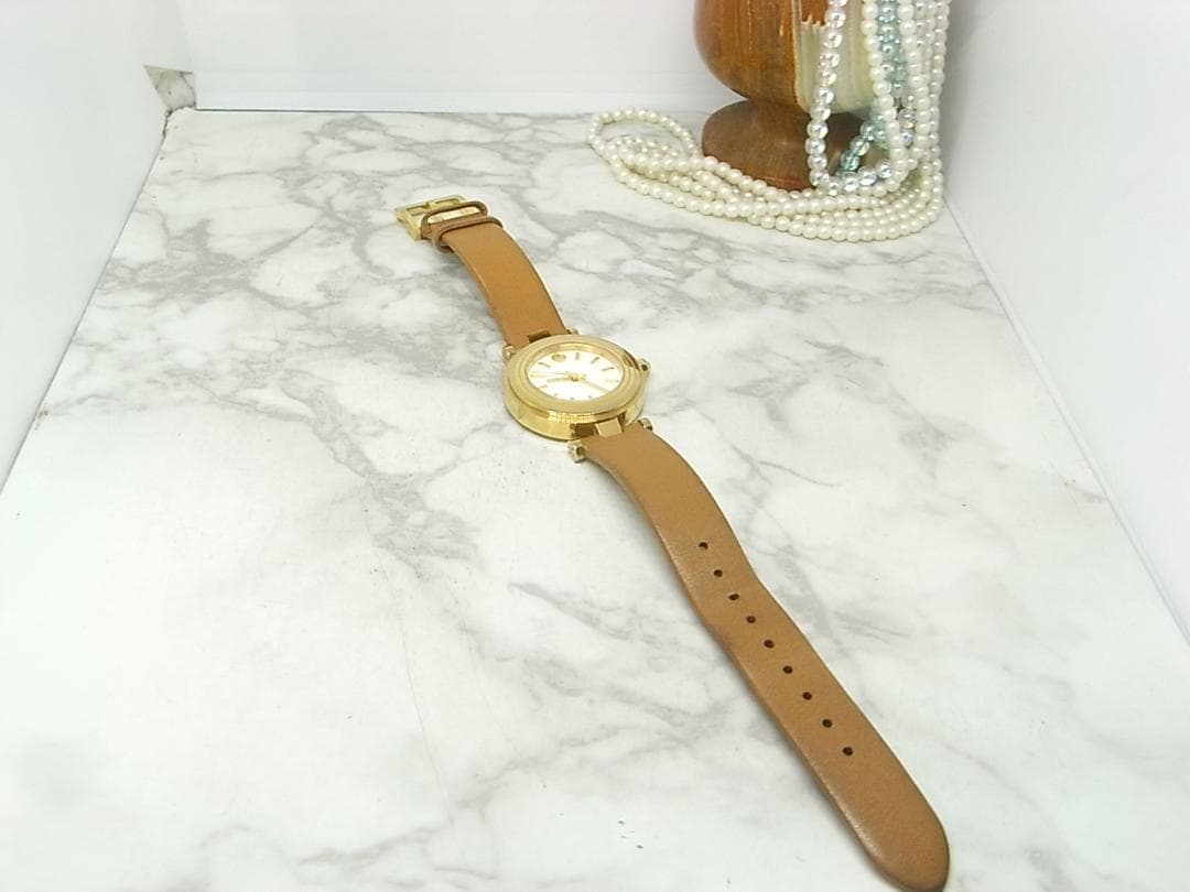 トリバーチ　TORY　BURCH　ゴールドカラー　レディース　ウォッチ