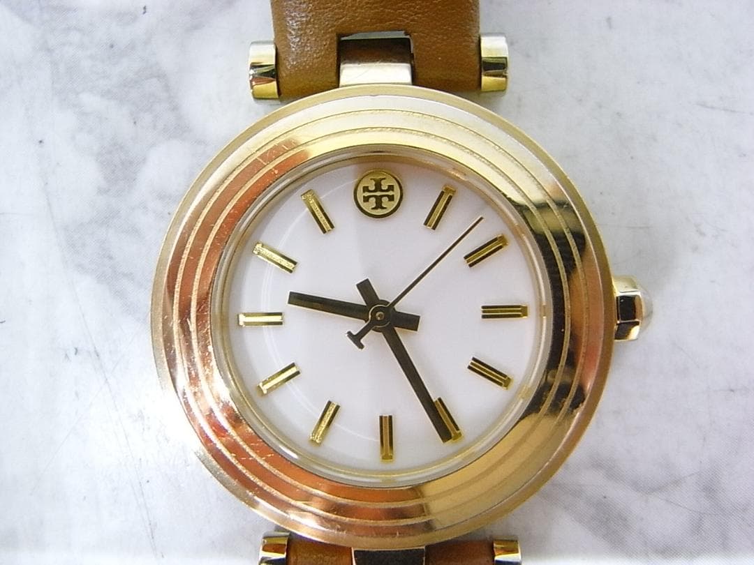 トリバーチ　TORY　BURCH　ゴールドカラー　レディース　ウォッチ