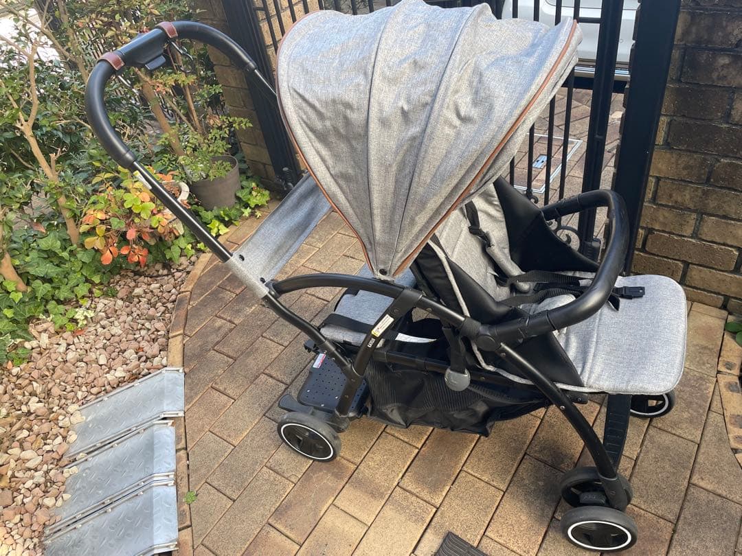KATOJI 2シーター　2人乗りベビーカー グレー　直接引き渡しも可能