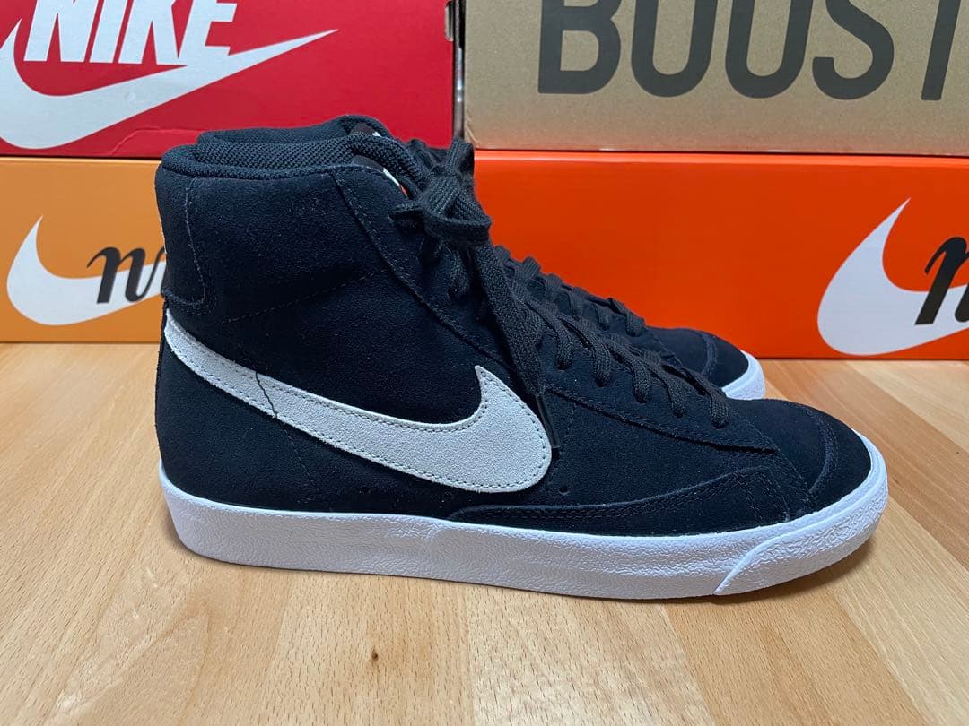 Nike Blazer Mid '77 Suede ナイキ　ブレーザー　スエード