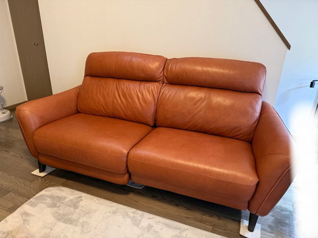 ニトリ 高級ソファー アネーロ　3人用電動本革リクライニングソファ　送料込み