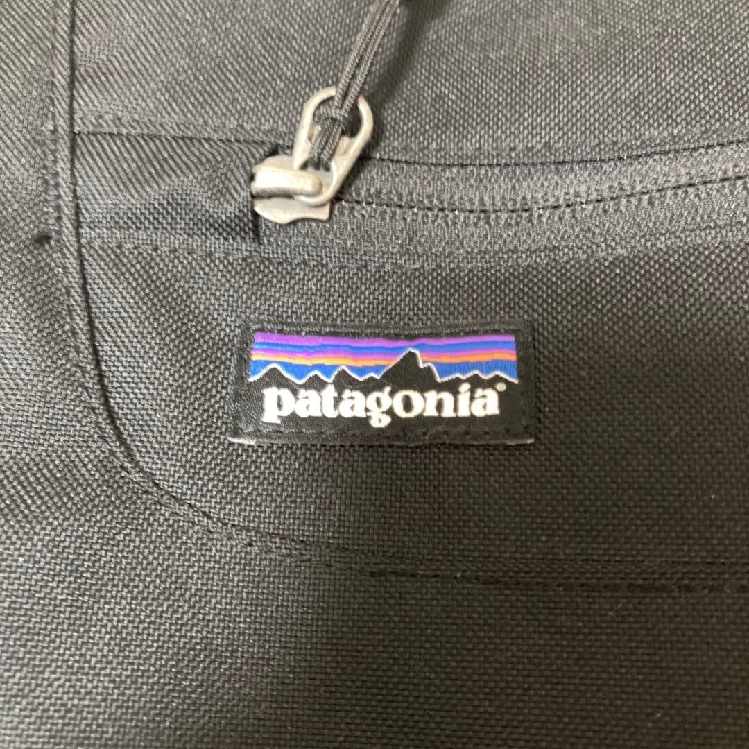 パタゴニア patagonia ハーフマスhalfmass メッセンジャーバッグ
