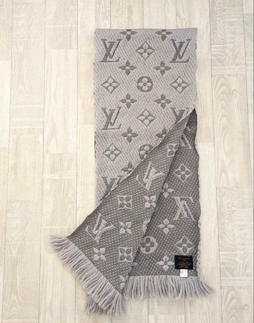 【Louis Vuitton】【美品】エシャルプロゴマニア