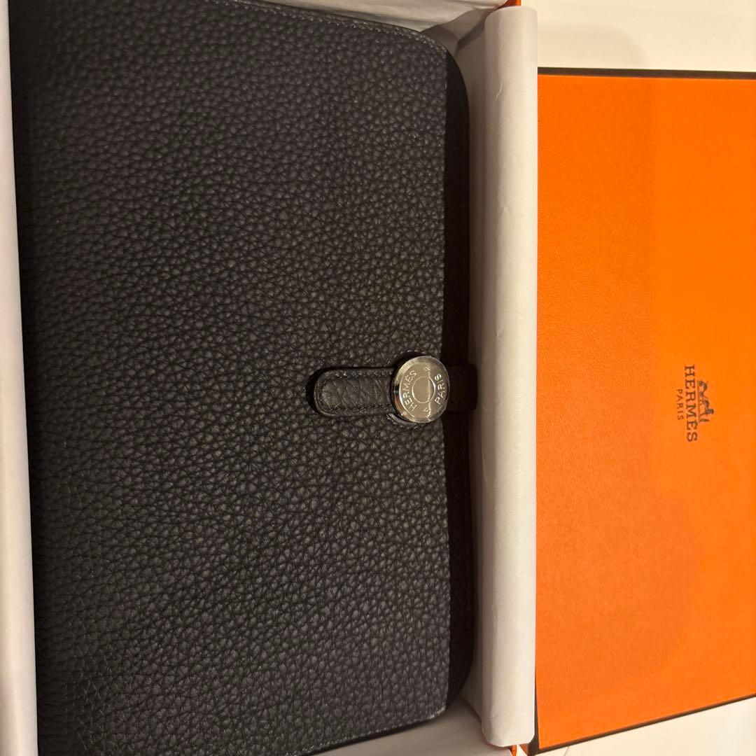 限界価格！HERMES ドゴン レクトヴェルソ ロング ノワール 財布