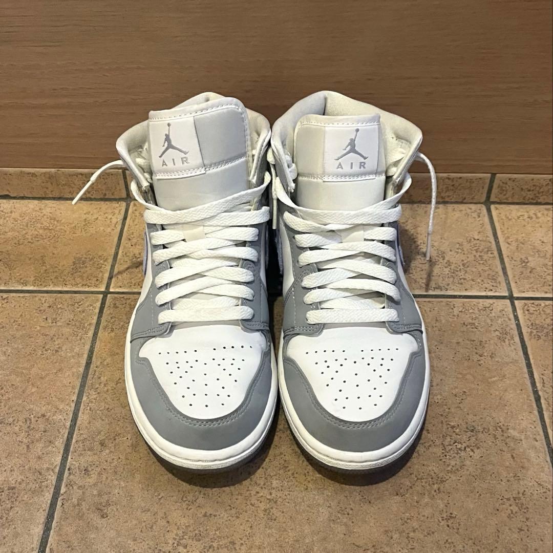 靴 Nike Women's Air Jordan 1 Mid Wolf Grey